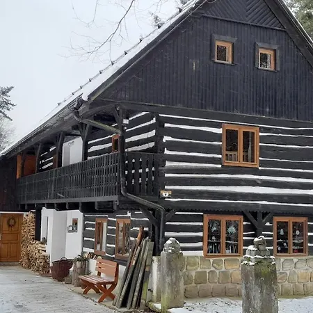 Roubenka Pod Skalou Vakantiehuis *